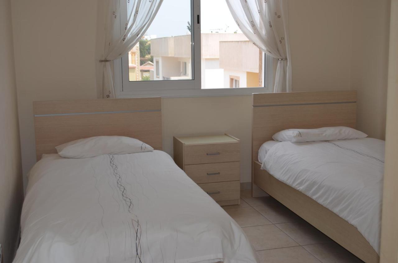 Caiti'S Place Appartement Paphos Buitenkant foto